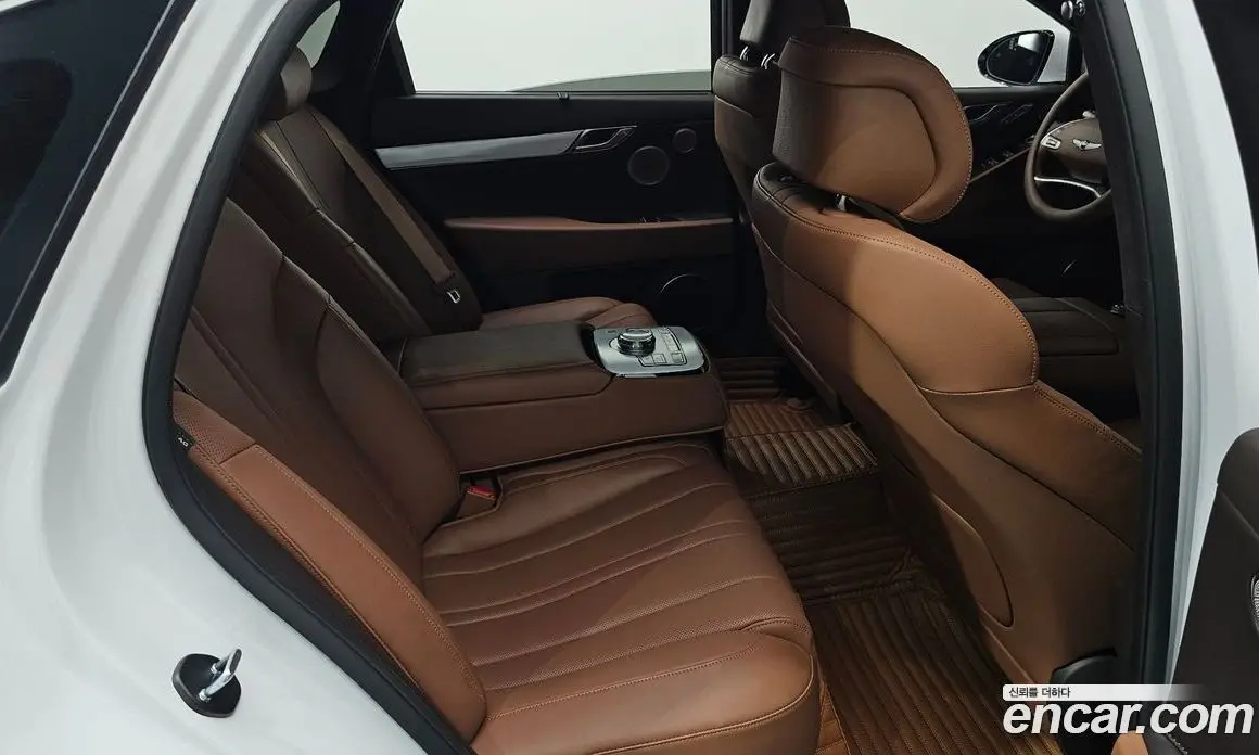 Genesis G80 2024 2.5 автомат (гидро), фото 18 Genesis G80 2024 2.5 автомат (гидро), фото 18