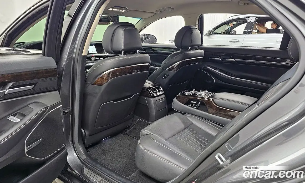 Genesis G90 2019 3.8 автомат (гидро), фото 16