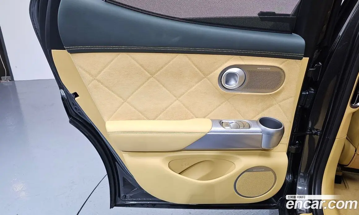 Genesis GV60 2025 0.1 автомат (гидро), фото 15