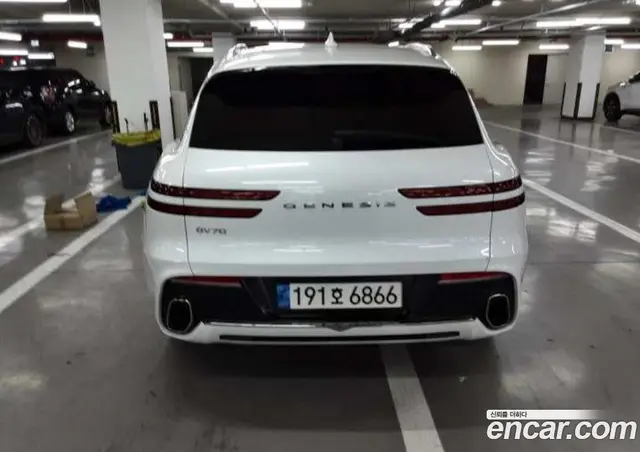 Genesis GV70 2023 2.5 автомат (гидро), миниатюра 3 Genesis GV70 2023 2.5 автомат (гидро), миниатюра 3