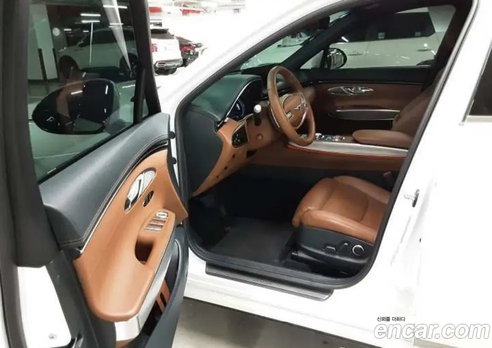 Genesis GV70 2023 2.5 автомат (гидро), фото 4 Genesis GV70 2023 2.5 автомат (гидро), фото 4