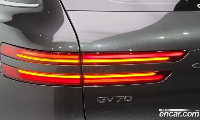 Genesis GV70 2025 2.5 автомат (гидро), миниатюра 9