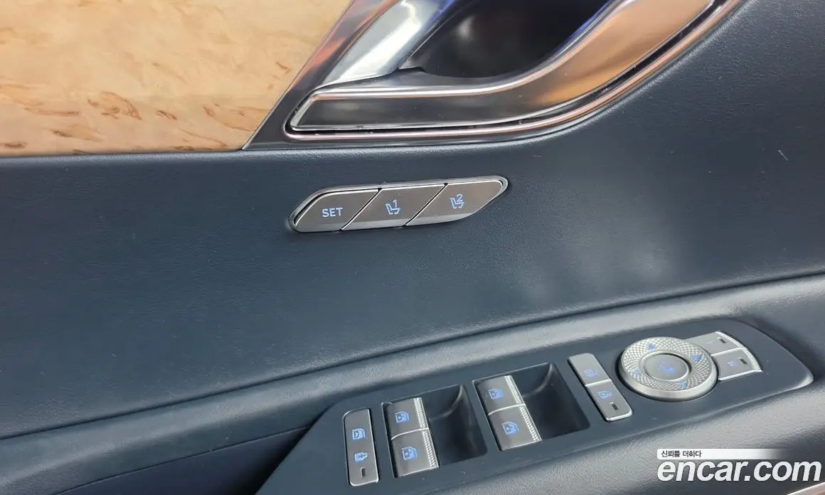 Genesis GV80 2022 2.5 автомат (гидро), фото 18 Genesis GV80 2022 2.5 автомат (гидро), фото 18