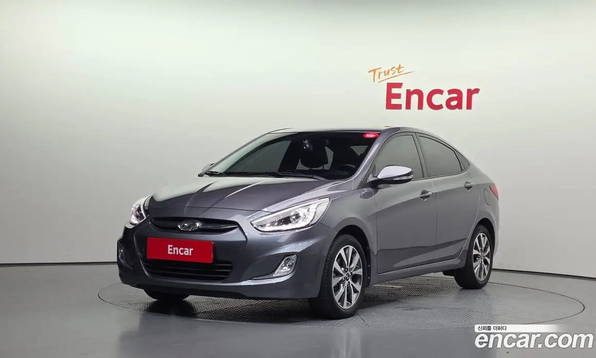 Hyundai Accent 2015 1.4 автомат (гидро), фото 1 Hyundai Accent 2015 1.4 автомат (гидро), фото 1