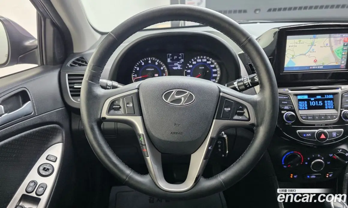 Hyundai Accent 2015 1.4 автомат (гидро), фото 20 Hyundai Accent 2015 1.4 автомат (гидро), фото 20