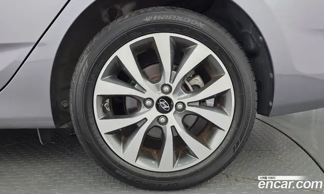 Hyundai Accent 2015 1.4 автомат (гидро), миниатюра 7 Hyundai Accent 2015 1.4 автомат (гидро), миниатюра 7