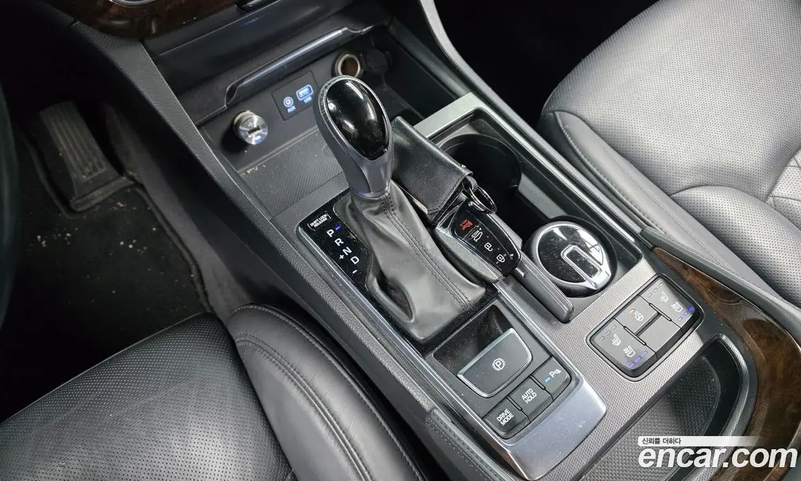 Hyundai Aslan 2014 3.3 автомат (гидро), фото 12