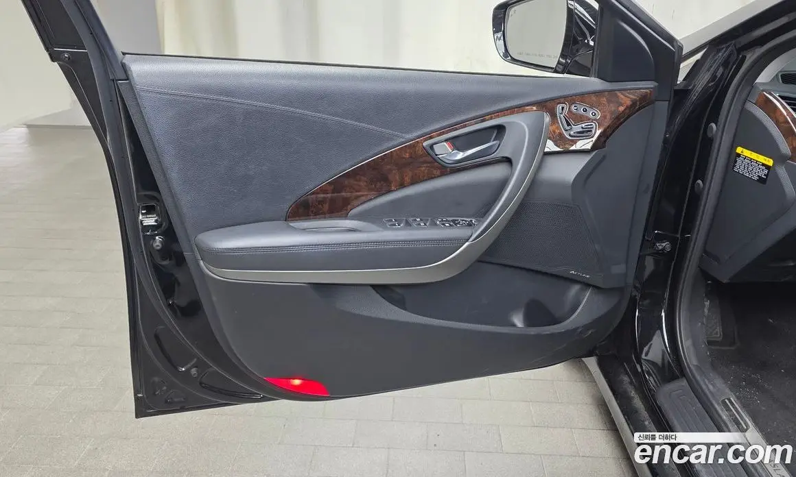 Hyundai Aslan 2014 3.3 автомат (гидро), фото 14
