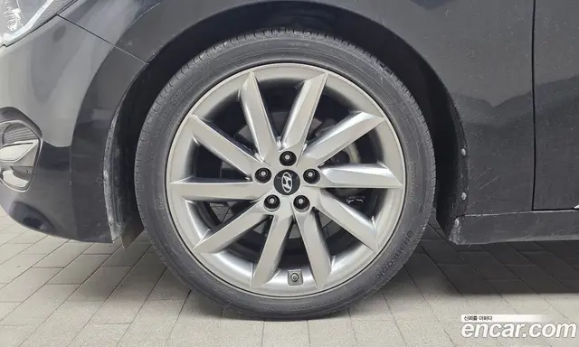 Hyundai Aslan 2014 3.3 автомат (гидро), миниатюра 5