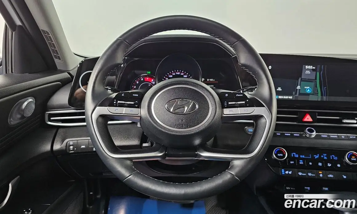 Hyundai Avante 2021 1.6 автомат (гидро), фото 19