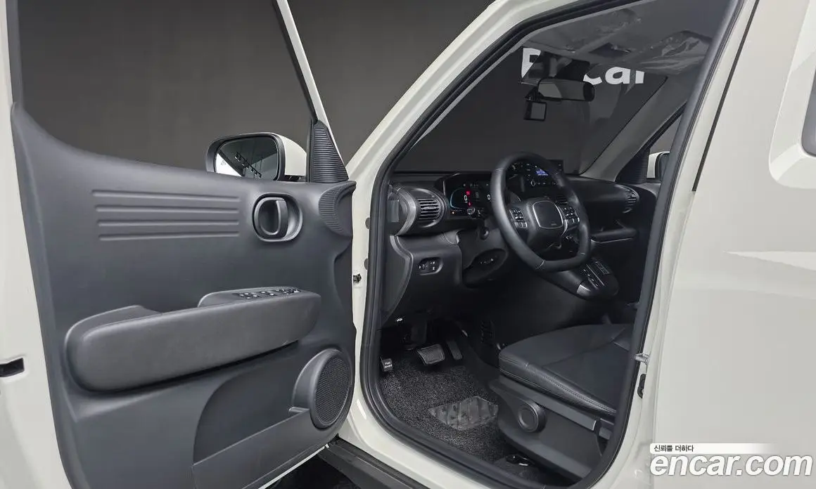 Hyundai Casper 2023 1.0 автомат (гидро), фото 13
