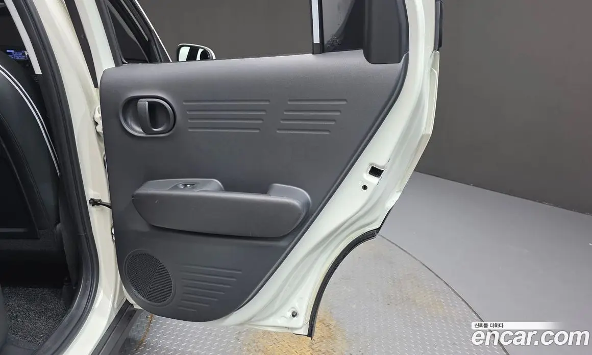 Hyundai Casper 2023 1.0 автомат (гидро), фото 15