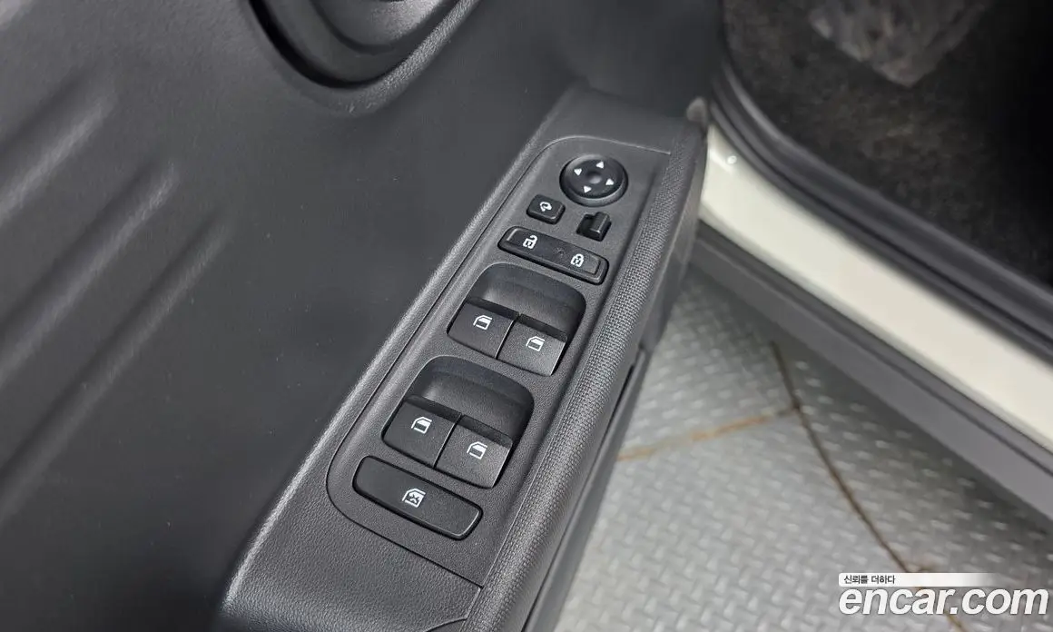 Hyundai Casper 2023 1.0 автомат (гидро), фото 17