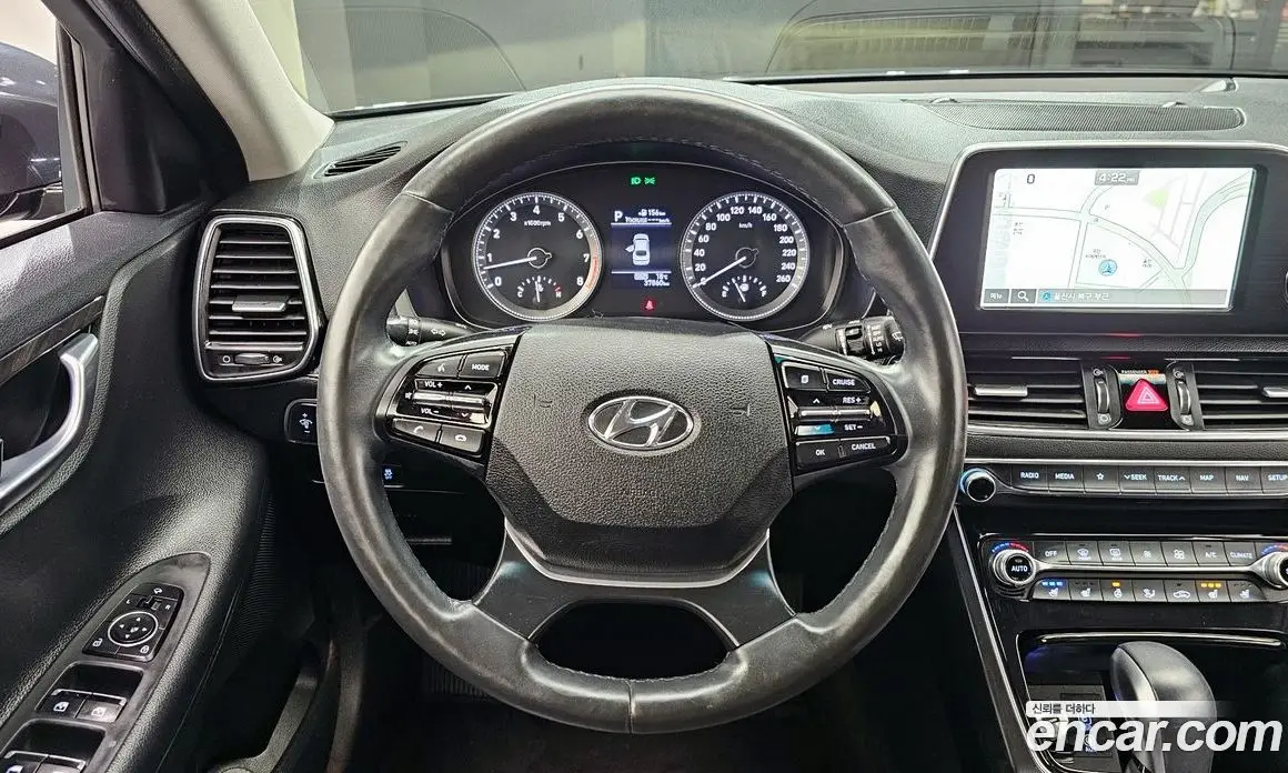 Hyundai Grandeur 2018 2.4 автомат (гидро), фото 19