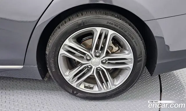 Hyundai Grandeur 2018 2.4 автомат (гидро), миниатюра 7
