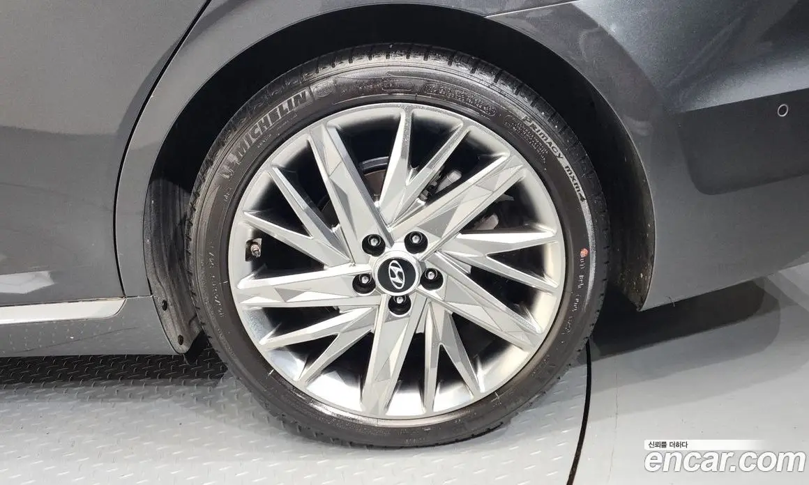 Hyundai Grandeur 2020 3.3 автомат (гидро), фото 7 Hyundai Grandeur 2020 3.3 автомат (гидро), фото 7