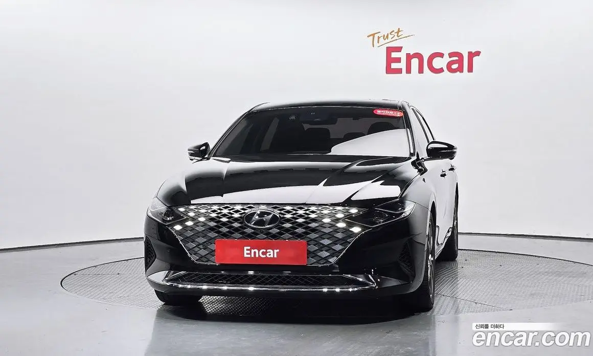 Hyundai Grandeur 2022 2.5 автомат (гидро), фото 2 Hyundai Grandeur 2022 2.5 автомат (гидро), фото 2
