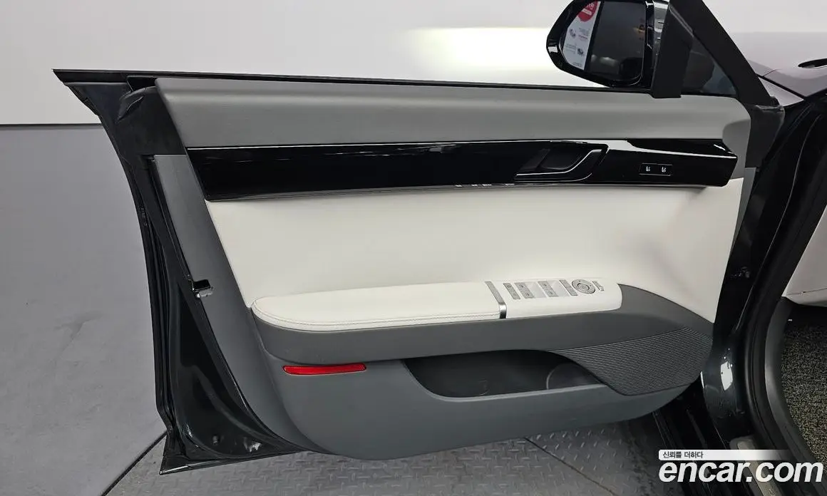 Hyundai Grandeur 2023 1.6 автомат (гидро), фото 14 Hyundai Grandeur 2023 1.6 автомат (гидро), фото 14