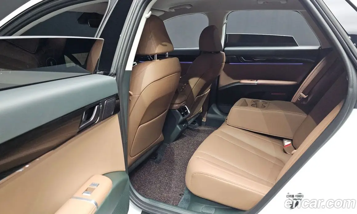 Hyundai Grandeur 2025 2.5 автомат (гидро), фото 17