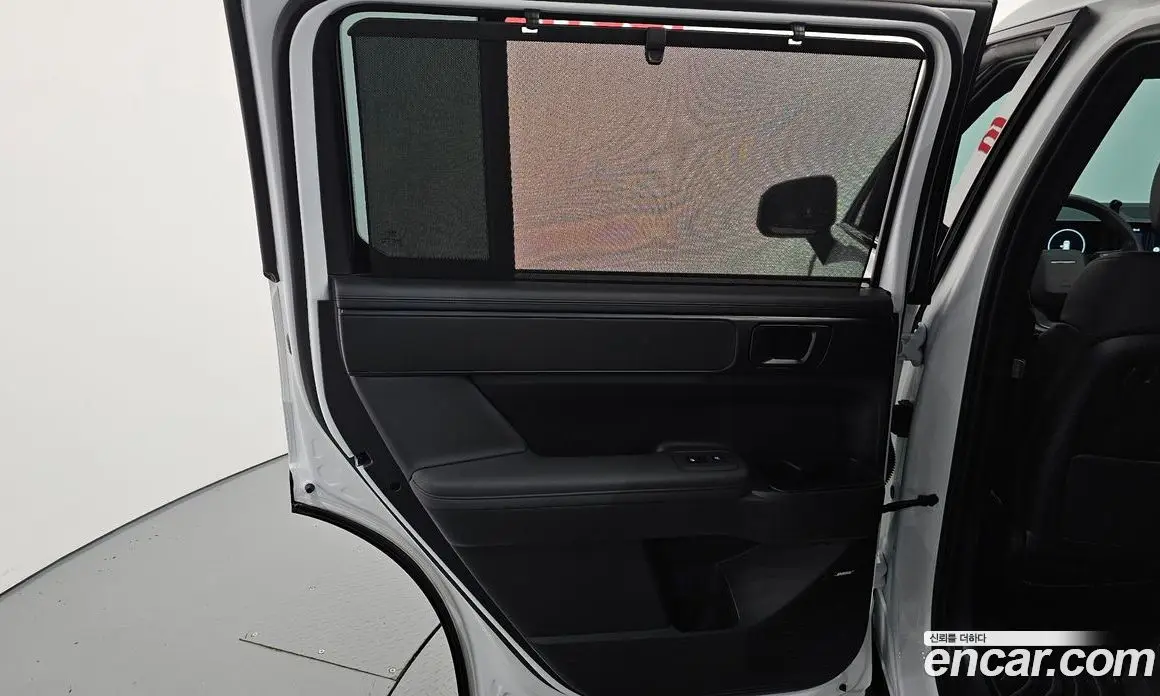 Hyundai Santa Fe 2025 1.6 автомат (гидро), фото 15