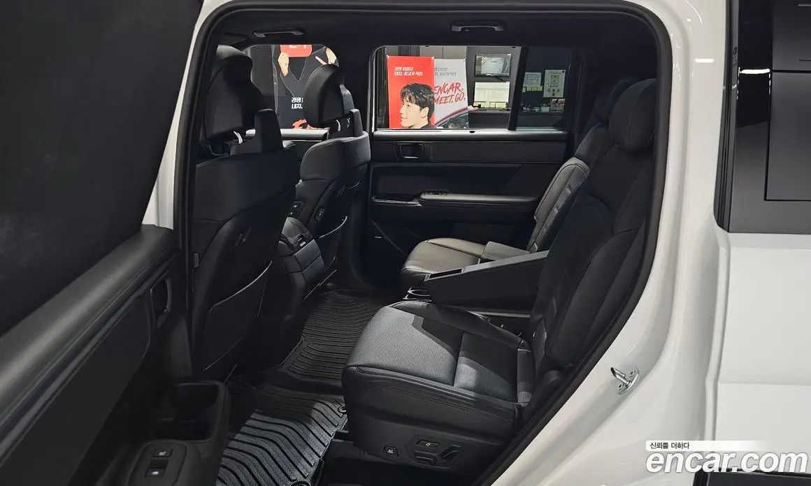 Hyundai Santa Fe 2025 1.6 автомат (гидро), фото 18