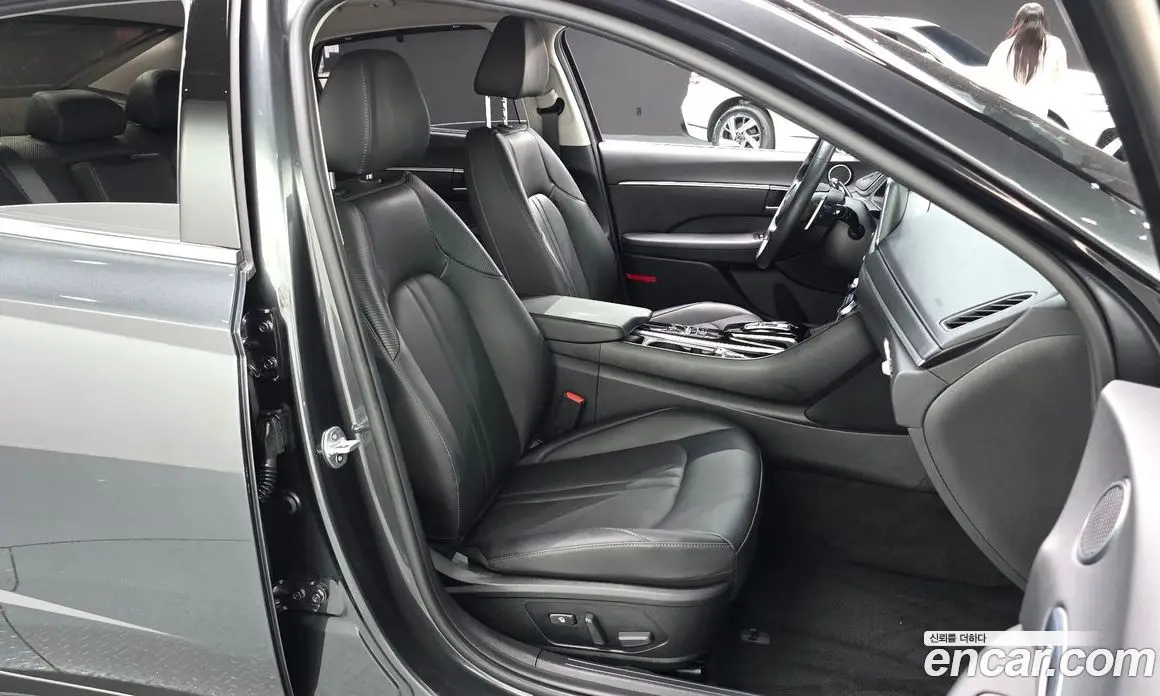 Hyundai Sonata 2020 1.6 автомат (гидро), фото 17 Hyundai Sonata 2020 1.6 автомат (гидро), фото 17