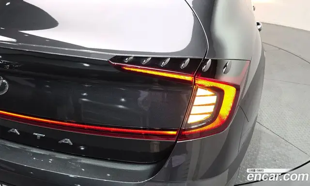 Hyundai Sonata 2020 1.6 автомат (гидро), миниатюра 9 Hyundai Sonata 2020 1.6 автомат (гидро), миниатюра 9