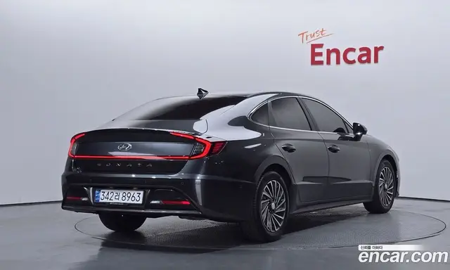 Hyundai Sonata 2022 2.0 автомат (гидро), миниатюра 2