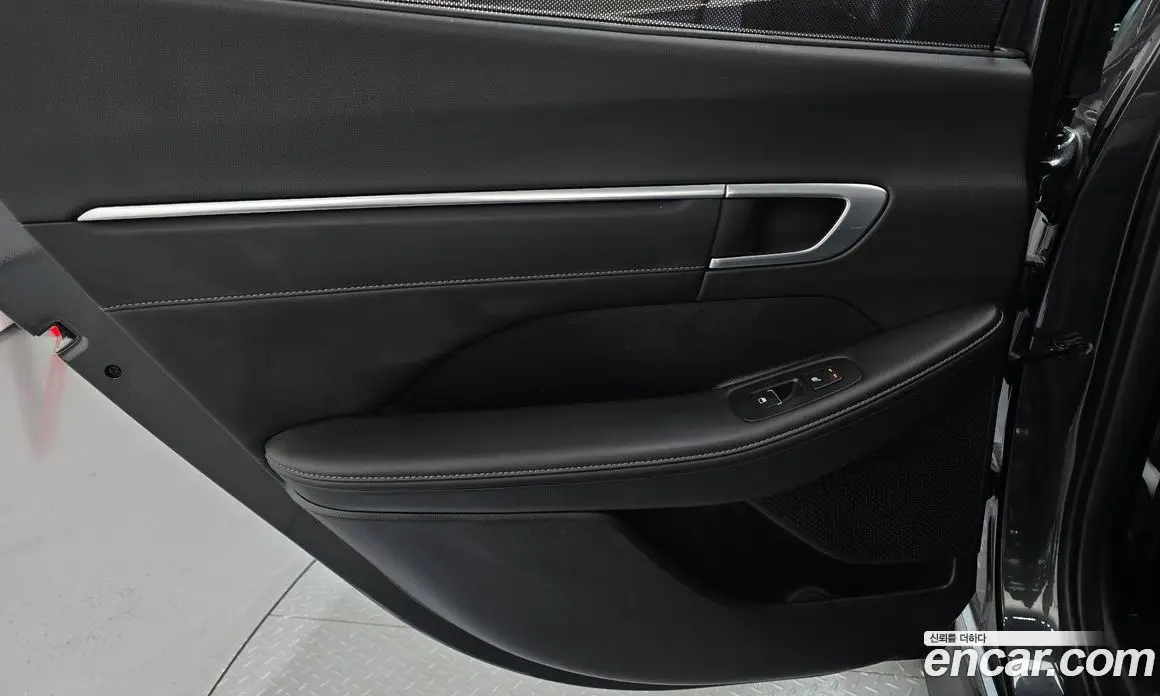Hyundai Sonata 2022 2.0 автомат (гидро), фото 15
