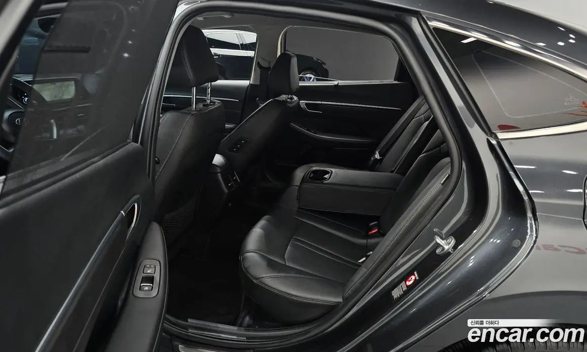 Hyundai Sonata 2022 2.0 автомат (гидро), фото 18