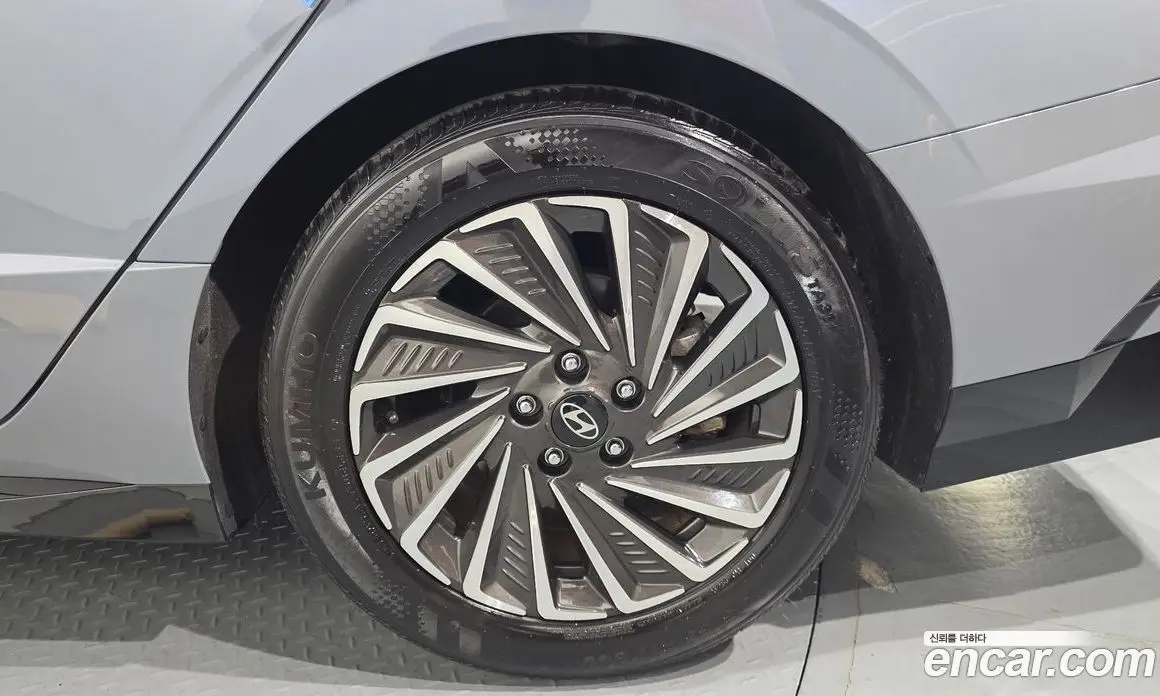 Hyundai Sonata 2024 2.0 автомат (гидро), фото 7 Hyundai Sonata 2024 2.0 автомат (гидро), фото 7