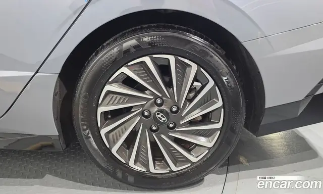Hyundai Sonata 2024 2.0 автомат (гидро), миниатюра 7 Hyundai Sonata 2024 2.0 автомат (гидро), миниатюра 7