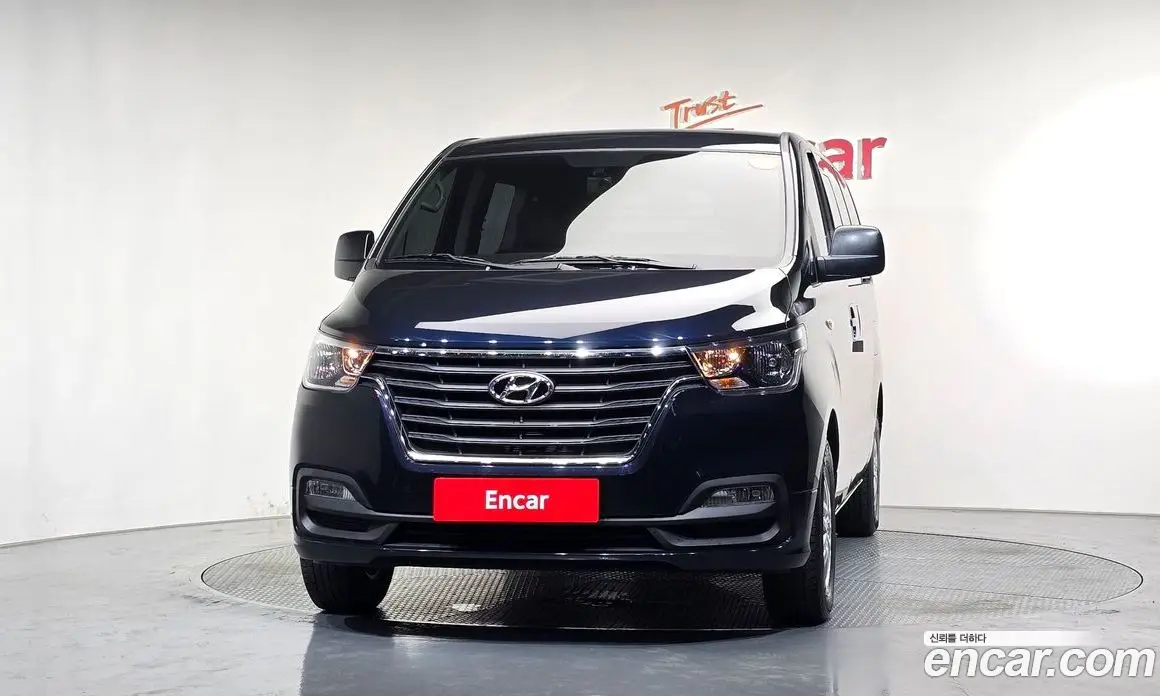 Hyundai Starex 2020 2.5 автомат (гидро), фото 3 Hyundai Starex 2020 2.5 автомат (гидро), фото 3