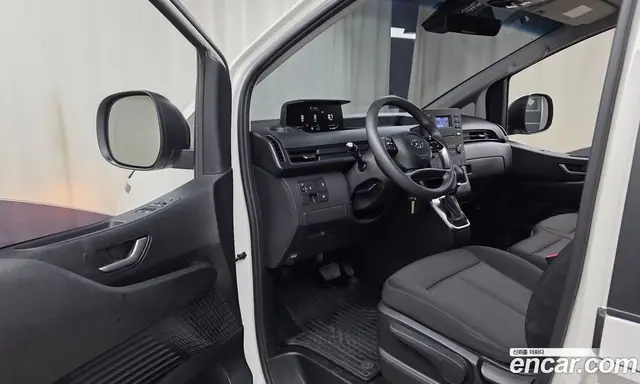 Hyundai Staria 2022 2.2 автомат (гидро), миниатюра 12