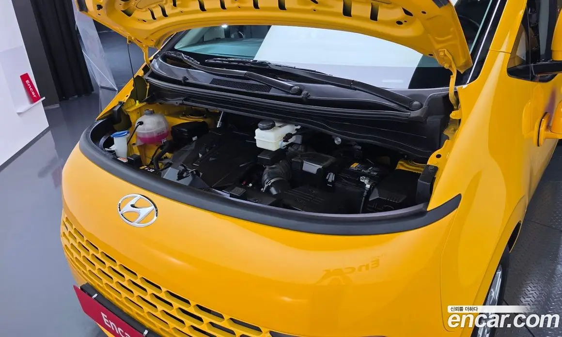 Hyundai Staria 2023 3.5 автомат (гидро), фото 5 Hyundai Staria 2023 3.5 автомат (гидро), фото 5