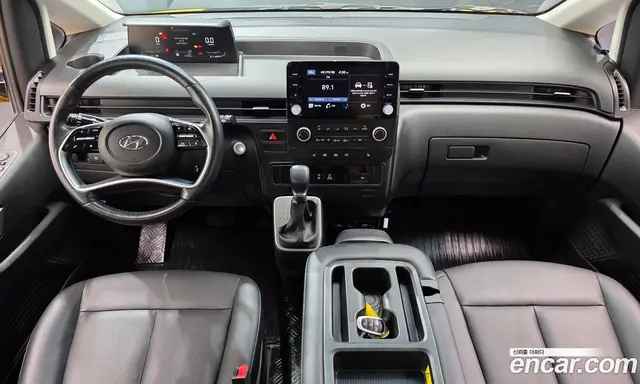 Hyundai Staria 2023 3.5 автомат (гидро), миниатюра 9 Hyundai Staria 2023 3.5 автомат (гидро), миниатюра 9