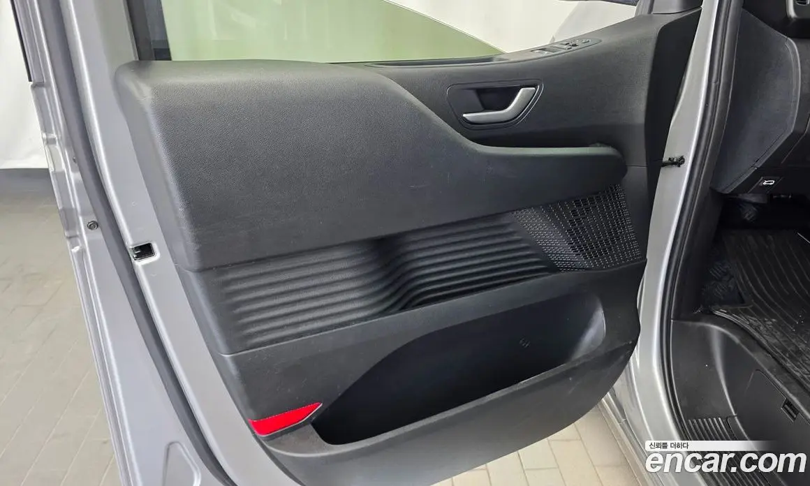 Hyundai Staria 2024 2.2 автомат (гидро), фото 14 Hyundai Staria 2024 2.2 автомат (гидро), фото 14