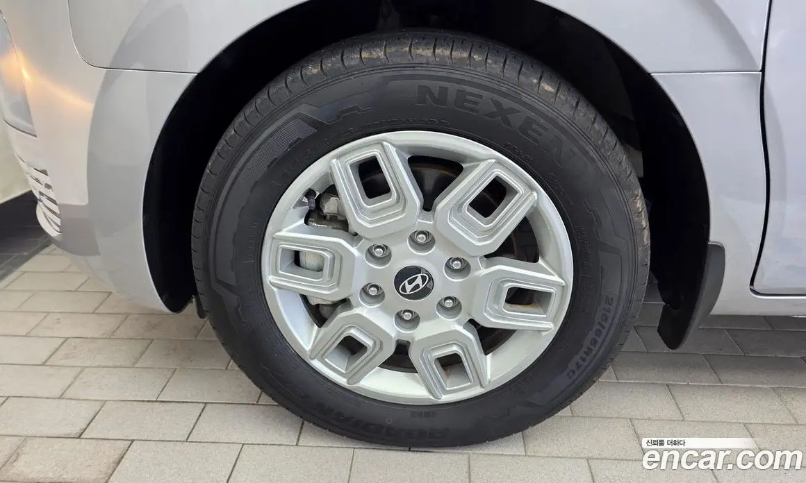 Hyundai Staria 2024 2.2 автомат (гидро), фото 5 Hyundai Staria 2024 2.2 автомат (гидро), фото 5