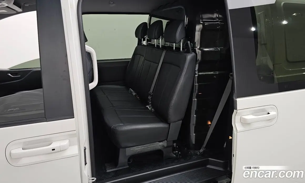 Hyundai Staria 2025 1.6 автомат (гидро), фото 15 Hyundai Staria 2025 1.6 автомат (гидро), фото 15