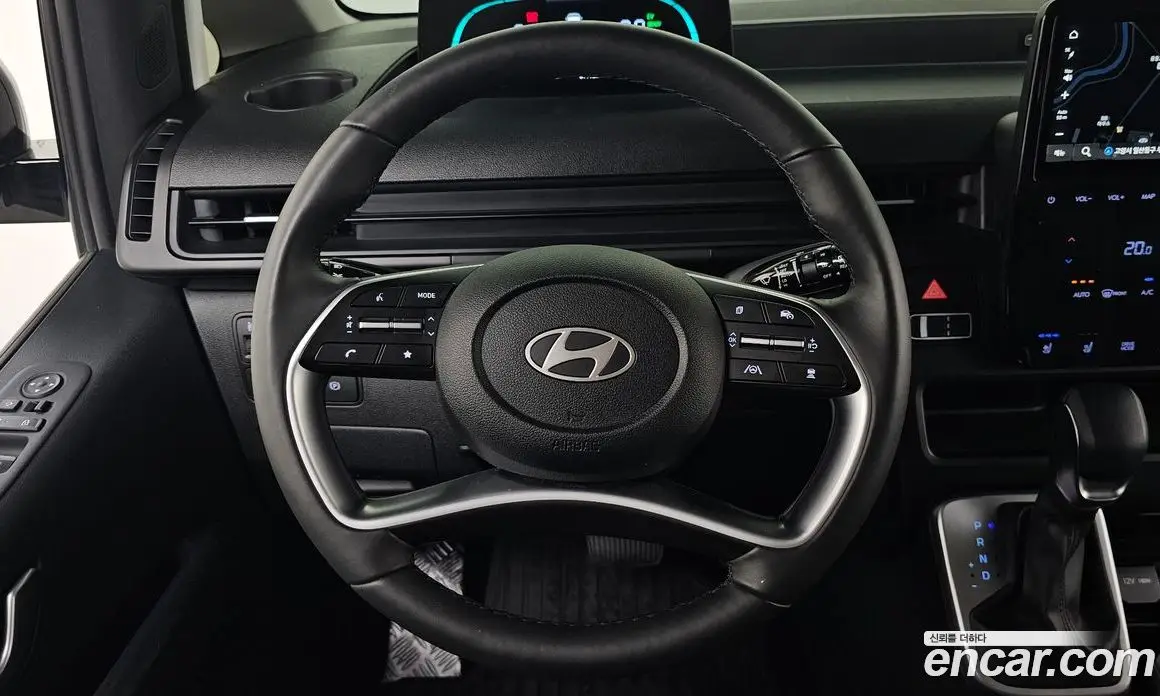Hyundai Staria 2025 1.6 автомат (гидро), фото 18 Hyundai Staria 2025 1.6 автомат (гидро), фото 18