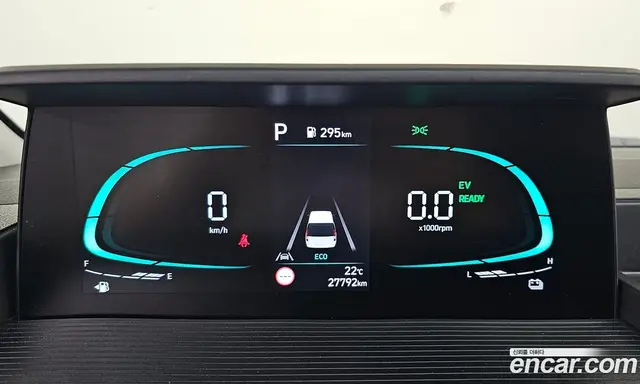 Hyundai Staria 2025 1.6 автомат (гидро), миниатюра 10 Hyundai Staria 2025 1.6 автомат (гидро), миниатюра 10
