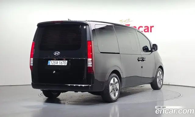 Hyundai Staria 2026 1.6 автомат (гидро), миниатюра 2