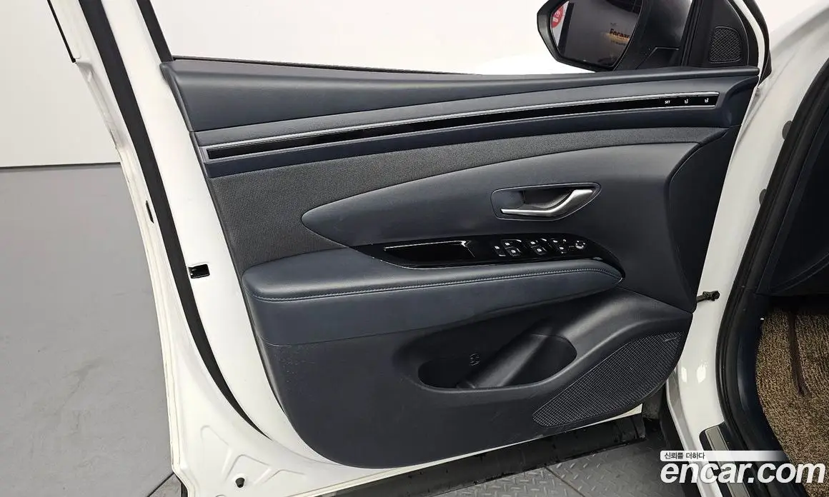 Hyundai Tucson 2023 1.6 автомат (гидро), фото 14