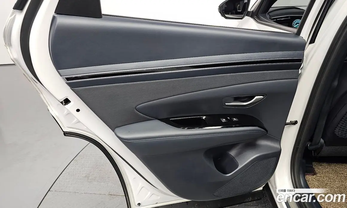 Hyundai Tucson 2023 1.6 автомат (гидро), фото 15