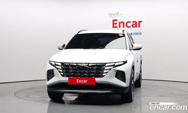 Hyundai Tucson 2023 1.6 автомат (гидро), миниатюра 3