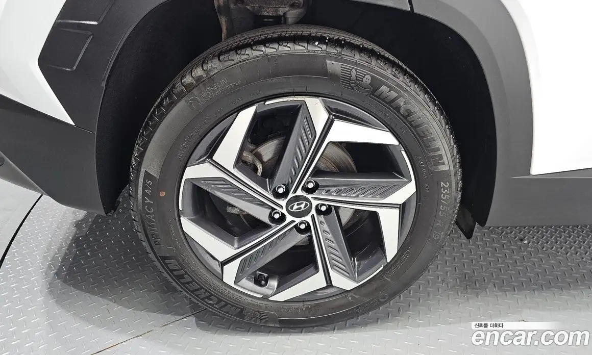 Hyundai Tucson 2023 1.6 автомат (гидро), фото 5