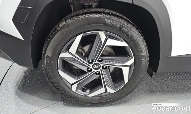 Hyundai Tucson 2023 1.6 автомат (гидро), миниатюра 5