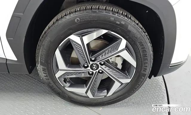 Hyundai Tucson 2023 1.6 автомат (гидро), миниатюра 7