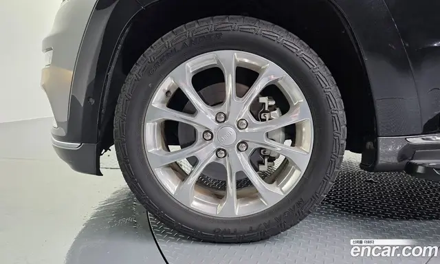 Jeep Cherokee 2021 3.6 автомат (гидро), миниатюра 5 Jeep Cherokee 2021 3.6 автомат (гидро), миниатюра 5