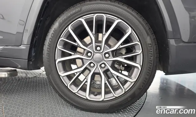 Jeep Cherokee 2022 3.6 автомат (гидро), миниатюра 7 Jeep Cherokee 2022 3.6 автомат (гидро), миниатюра 7